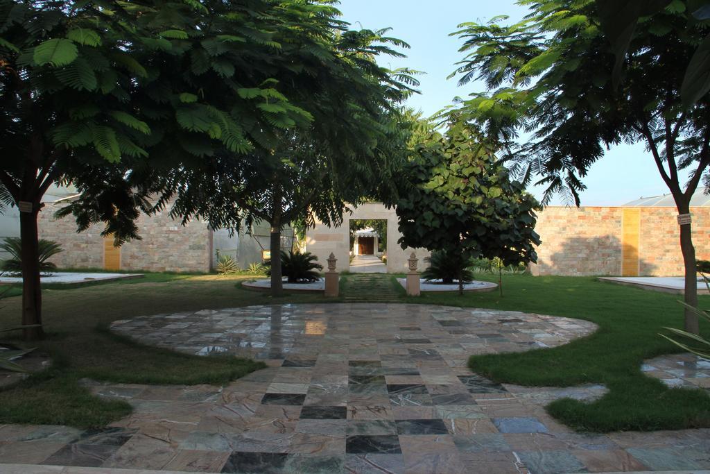 The Greenhouse Resort Pushkar Esterno foto